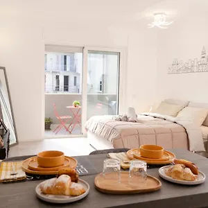 Apulialux Garruba Cozy & Parking Apartamento Bari