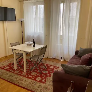In 2 Apartamento Roma